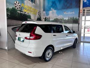 Toyota Rumion 1.5 S - Image 3
