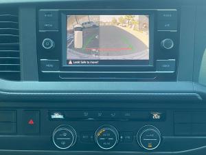 Volkswagen Transporter 2.0BiTDI Kombi SWB Trendline Plus 4Motion - Image 10