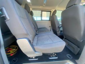 Volkswagen Transporter 2.0BiTDI Kombi SWB Trendline Plus 4Motion - Image 12