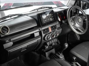 Suzuki Jimny 1.5 GLX AllGrip 3-door manual - Image 17