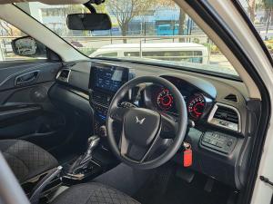 Mahindra XUV 3XO 1.2T MX2 auto - Image 15