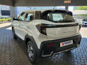 Mahindra XUV 3XO 1.2T MX2 auto - Image 7