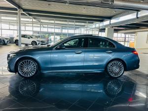 Mercedes-Benz C-Class C200 AMG Line - Image 10