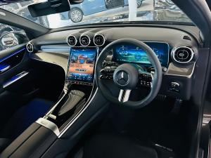 Mercedes-Benz GLC GLC220d 4Matic AMG Line - Image 4