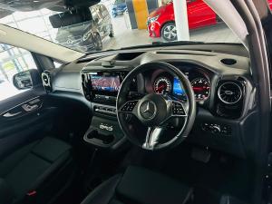 Mercedes-Benz Vito 119 CDI Tourer Select - Image 4