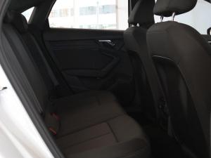 Audi A3 sedan 35TFSI S line - Image 17