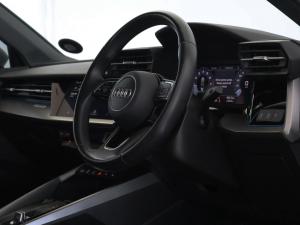 Audi A3 sedan 35TFSI S line - Image 20