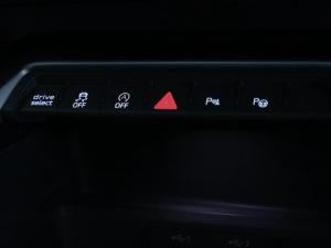 Audi A3 sedan 35TFSI S line - Image 22