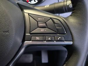 Nissan Navara 2.5DDTi double cab Stealth - Image 11