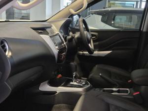 Nissan Navara 2.5DDTi double cab Stealth - Image 12