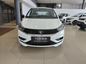 Tata Tiago 1.2 XT manual - Image 2