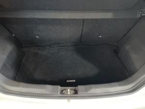 Suzuki Ignis 1.2 GLX - Image 11