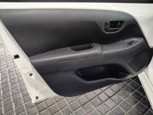 Peugeot 108 1.0 Active - Image 13