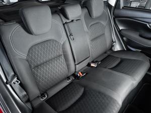 Suzuki Grand Vitara 1.5 GL auto - Image 22