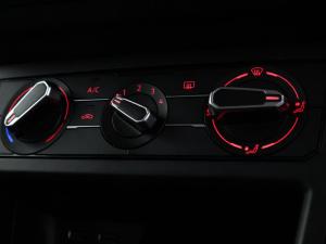 Volkswagen Polo hatch 1.0TSI Comfortline - Image 21