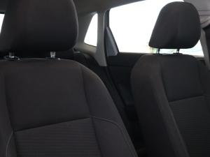 Volkswagen Polo hatch 1.0TSI Comfortline - Image 23