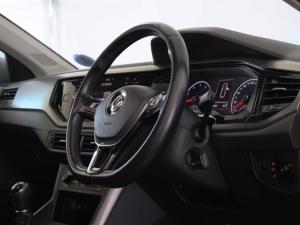 Volkswagen Polo hatch 1.0TSI Comfortline - Image 24