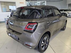 Suzuki Swift 1.2 GLX manual - Image 7
