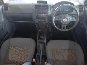 Volkswagen Polo Vivo sedan 1.4 - Image 13