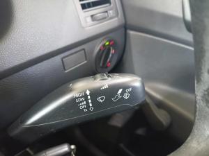 Volkswagen Polo Vivo sedan 1.4 - Image 16