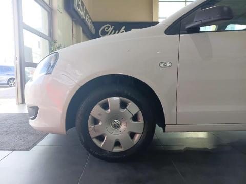 Image Volkswagen Polo Vivo sedan 1.4