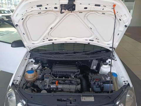 Image Volkswagen Polo Vivo sedan 1.4