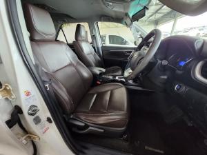 Toyota Fortuner 2.4GD-6 4x4 auto - Image 11