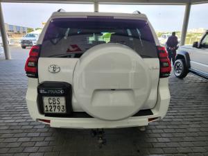 Toyota Land Cruiser Prado 4.0 VX-L - Image 5
