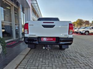 Toyota Hilux 2.4GD-6 double cab 4x4 Raider auto - Image 5
