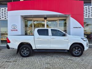 Toyota Hilux 2.4GD-6 double cab 4x4 Raider auto - Image 3