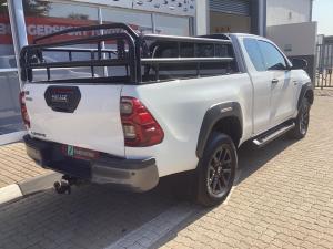 Toyota Hilux 2.8GD-6 Xtra cab Legend manual - Image 2