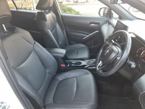 Toyota Corolla Cross 1.8 XS - Image 15