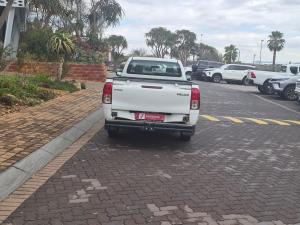 Toyota Hilux 2.0 single cab S (aircon) - Image 5
