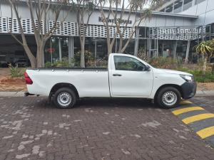 Toyota Hilux 2.0 single cab S (aircon) - Image 3