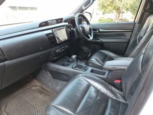 Toyota Hilux 2.8GD-6 double cab 4x4 Legend 50 auto - Image 7
