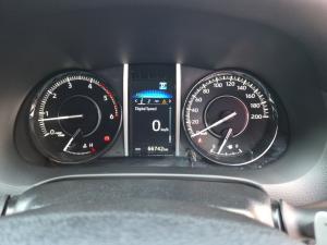 Toyota Fortuner 2.8GD-6 4x4 VX - Image 11