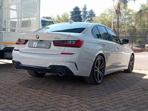 BMW 3 Series 318i M Sport - Image 2