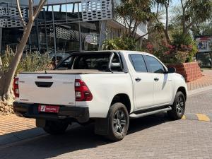 Toyota Hilux 2.8GD-6 double cab 4x4 Raider auto - Image 2