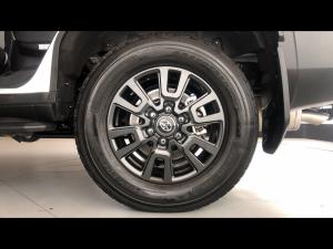 Toyota Land Cruiser Prado 2.8GD TX - Image 19