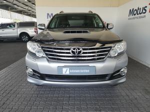Toyota Fortuner 3.0D-4D Ltd edition auto - Image 4