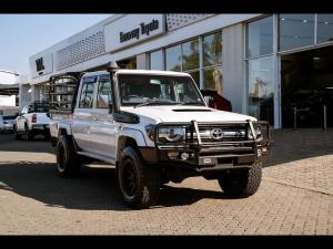 Toyota Land Cruiser 79 4.5D-4D V8 double cab LX - Image 1
