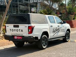 Toyota Hilux 2.8GD-6 double cab SRX 4x4 - Image 2