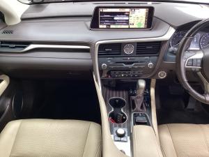 Lexus RX 350 EX - Image 14