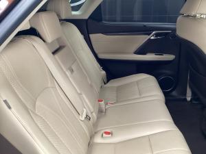 Lexus RX 350 EX - Image 17