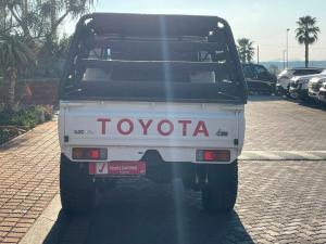 Toyota Land Cruiser 79 4.5D-4D V8 double cab LX - Image 5