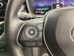 Toyota Corolla hatch 1.8 Hybrid XR - Image 9