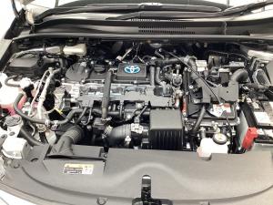 Toyota Corolla hatch 1.8 Hybrid XR - Image 22