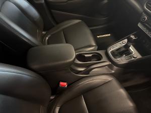 Hyundai Kona 2.0 Executive - Image 12