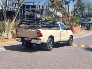 Toyota Hilux 2.8GD-6 single cab Raider auto - Image 2