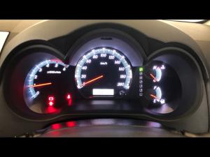 Toyota Fortuner 2.5D-4D auto - Image 9